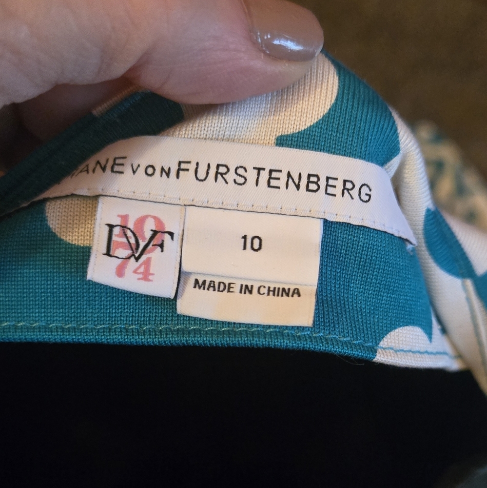 HOST PICK 🎉🎊Diane Von Furstenberg Teal&White Midi Vintage Wrap 1974 Dress Sz10 - Picture 5 of 10